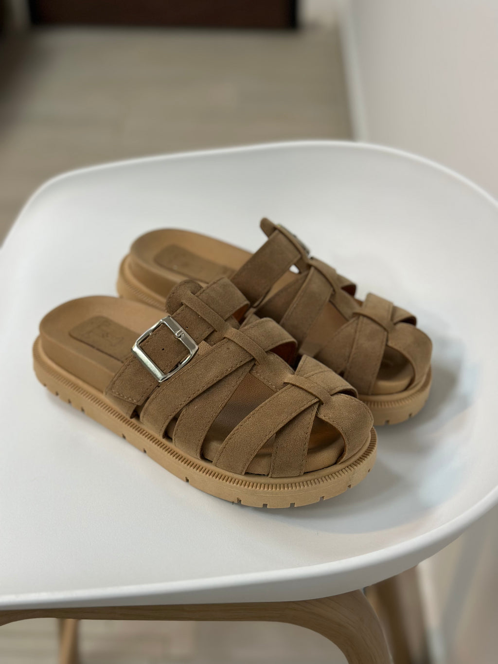 NOVA X AMARETTO EN CUERO